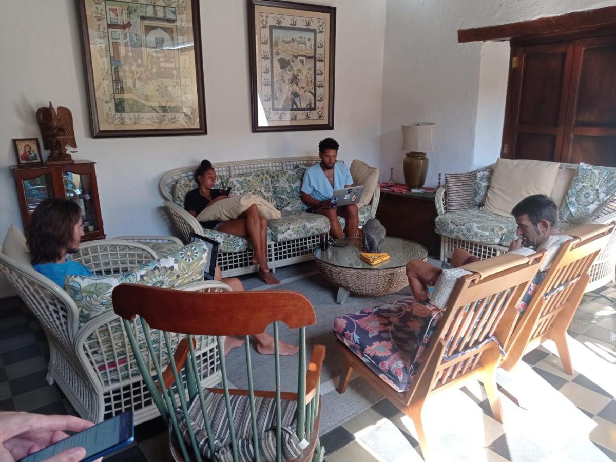 Casa Yoly Hostel Ґранада Екстер'єр фото