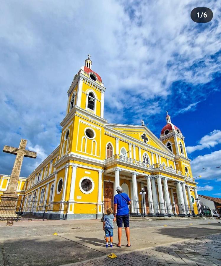 Casa Yoly Hostel Ґранада Екстер'єр фото