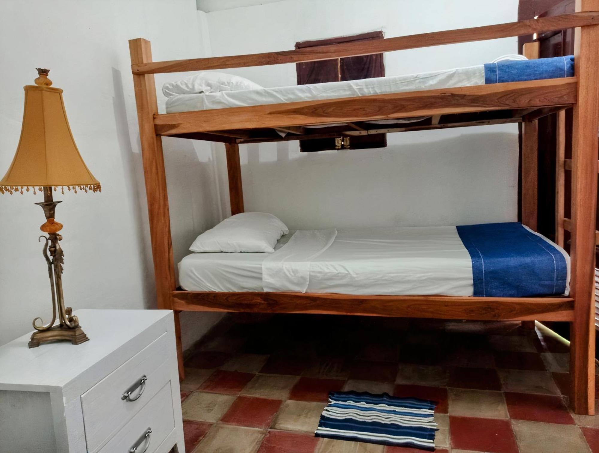 Casa Yoly Hostel Ґранада Екстер'єр фото