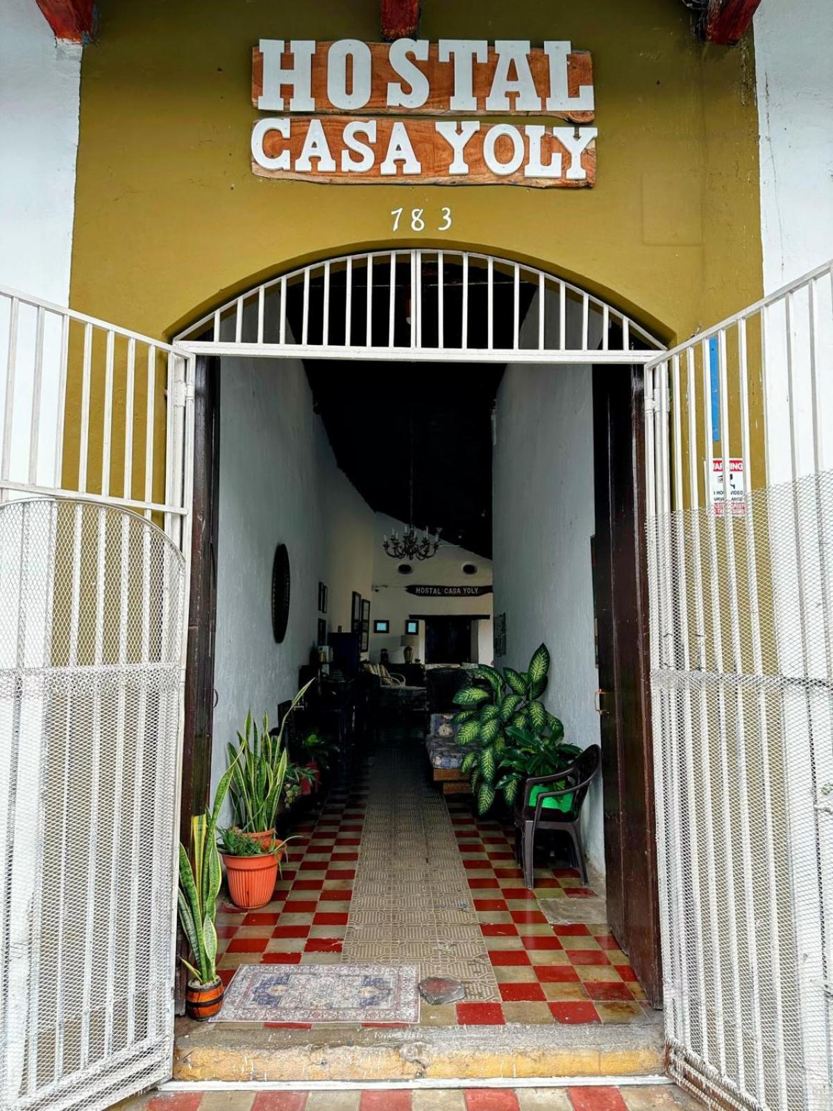 Casa Yoly Hostel Ґранада Екстер'єр фото
